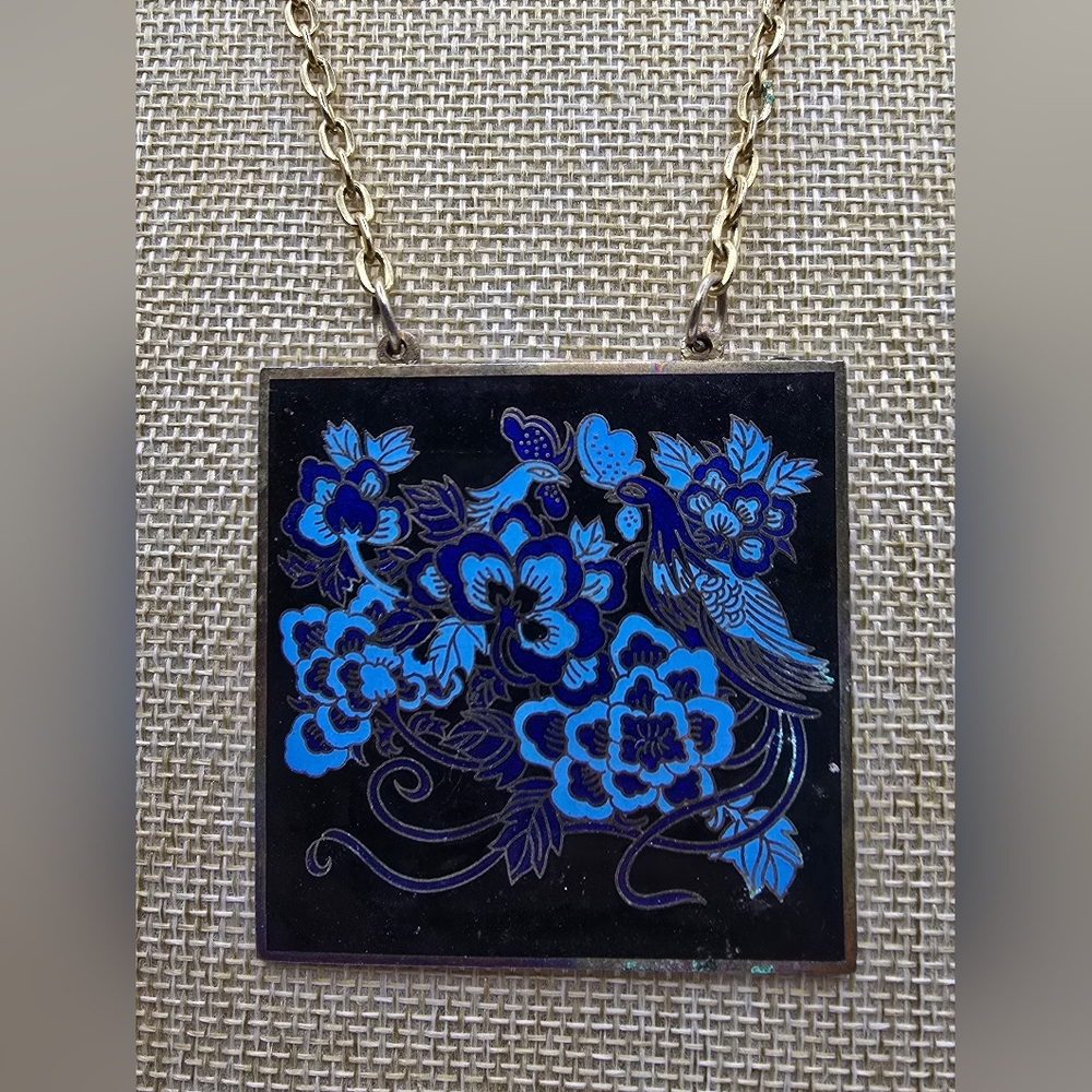 Vintage Cloisonne Enamel Peacock & Floral Motif Pendant Neckace
